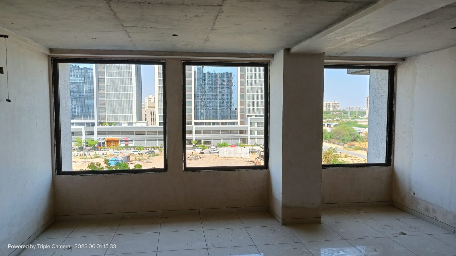 Office 1085 Sq. Ft. Commercial Office for Rent in Gota Ahmedabad