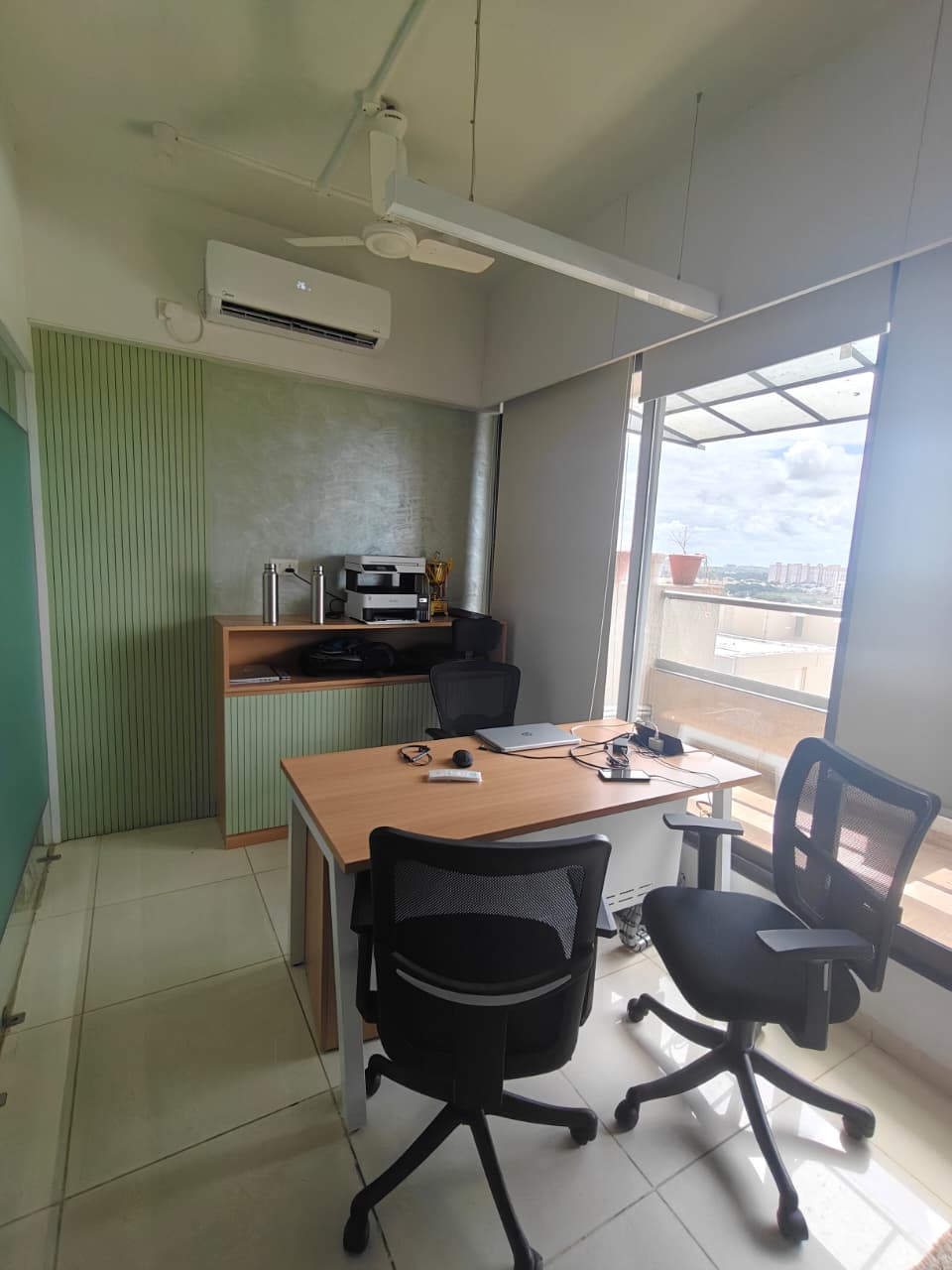 Office 658 Sq. Ft. Commercial Office for Rent in Gota Ahmedabad - Media 5
