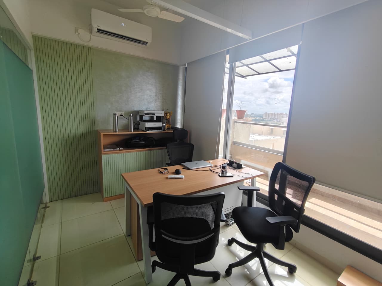 Office 658 Sq. Ft. Commercial Office for Rent in Gota Ahmedabad - Media 6