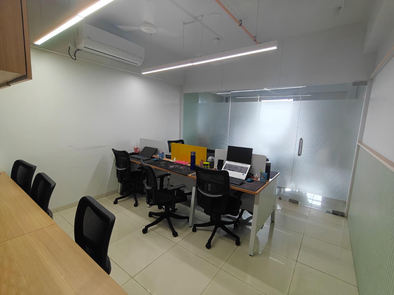 Office 658 Sq. Ft. Commercial Office for Rent in Gota Ahmedabad - Media 12