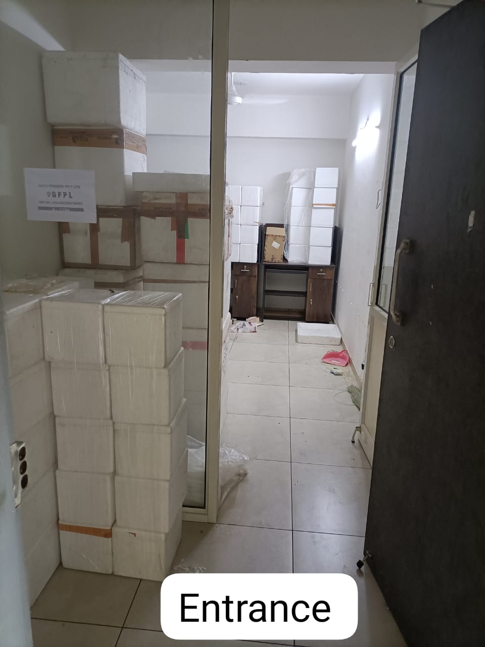 Office 775 Sq. Ft. Commercial Office for Rent in Ashram Road Ahmedabad - Media 2
