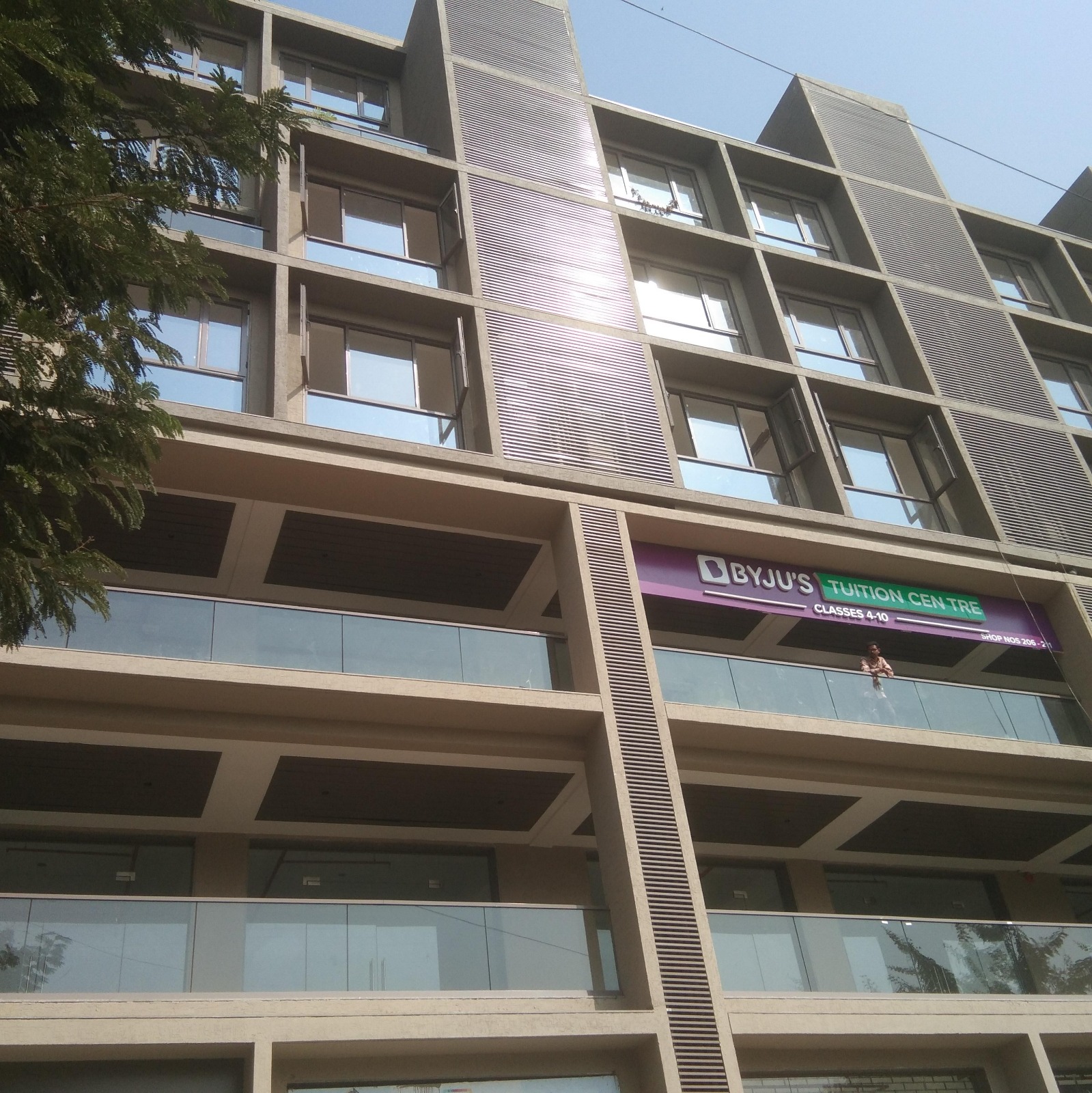 628 Sq. Ft. Commercial Office for Rent in Memnagar/gurukul Ahmedabad - Media 10