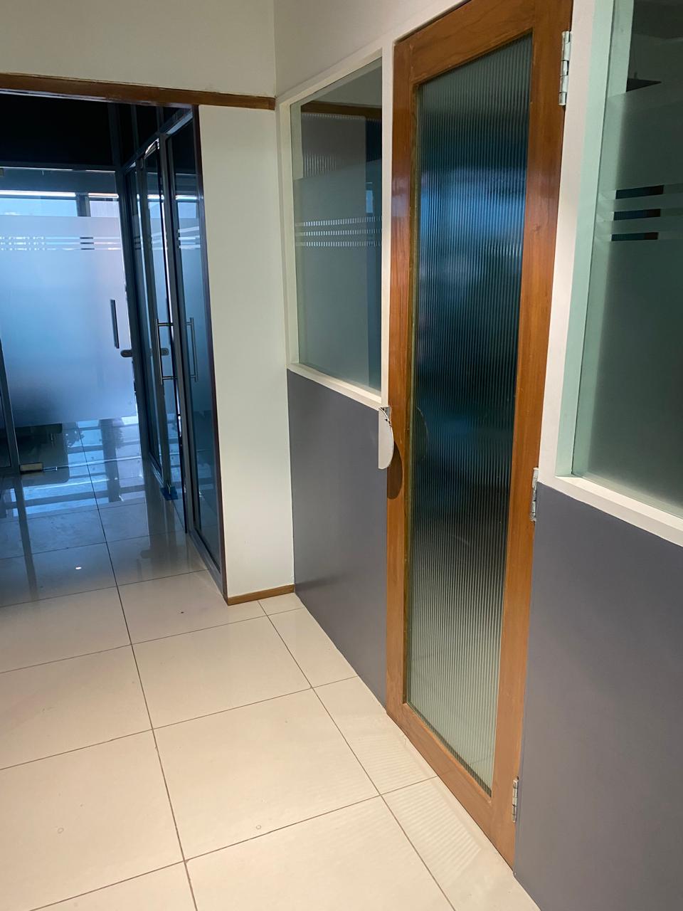 1815 Sq. Ft. Commercial Office for Rent in Science City Ahmedabad - Media 5