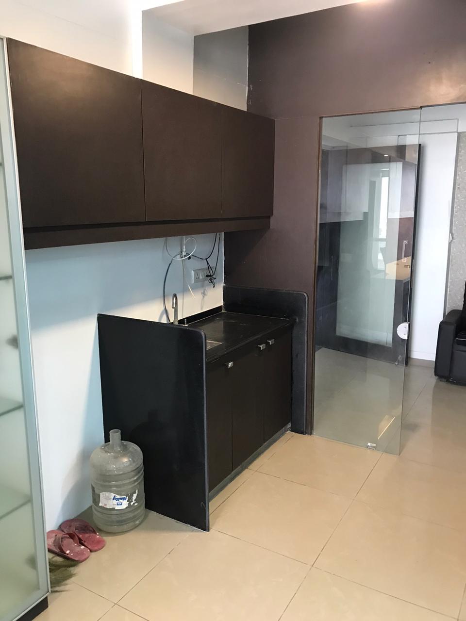 885 Sq. Ft. Commercial Office for Rent in Thaltej Ahmedabad - Media 15