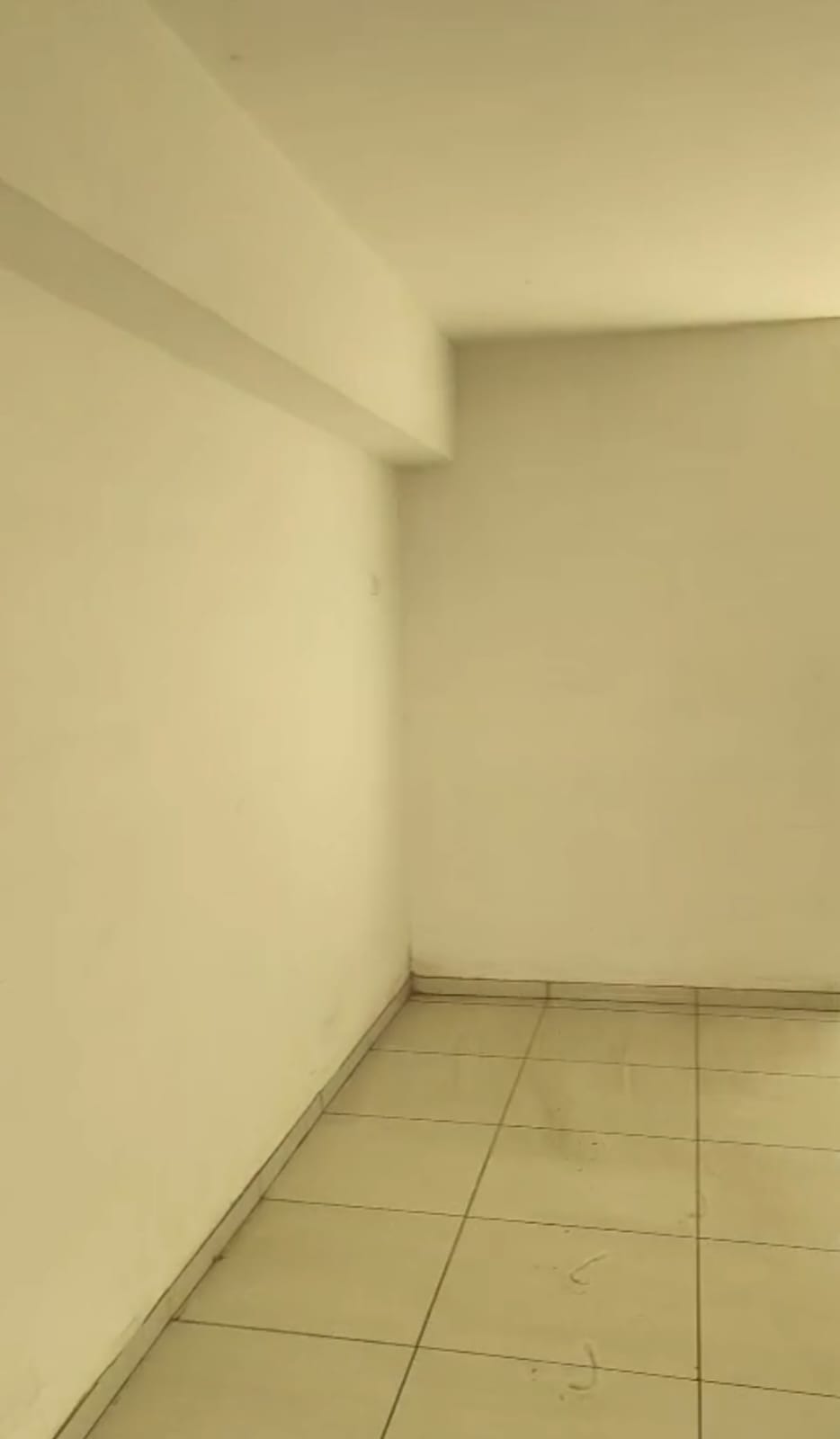 650 Sq. Ft. Commercial Office for Rent in Cg Road Ahmedabad - Media 4