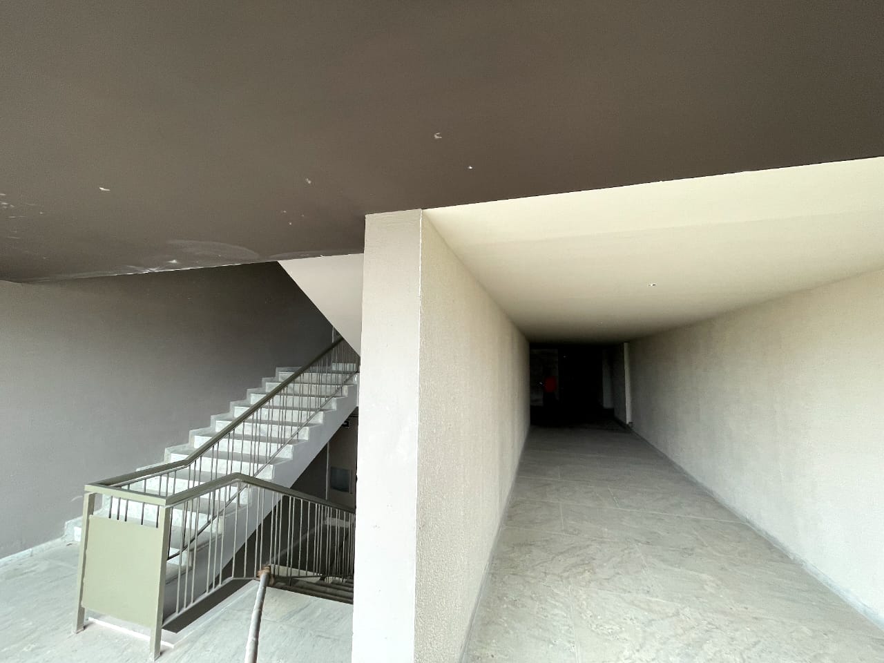 3140 Sq. Ft. Commercial Office for Rent in Memnagar/gurukul Ahmedabad - Media 12