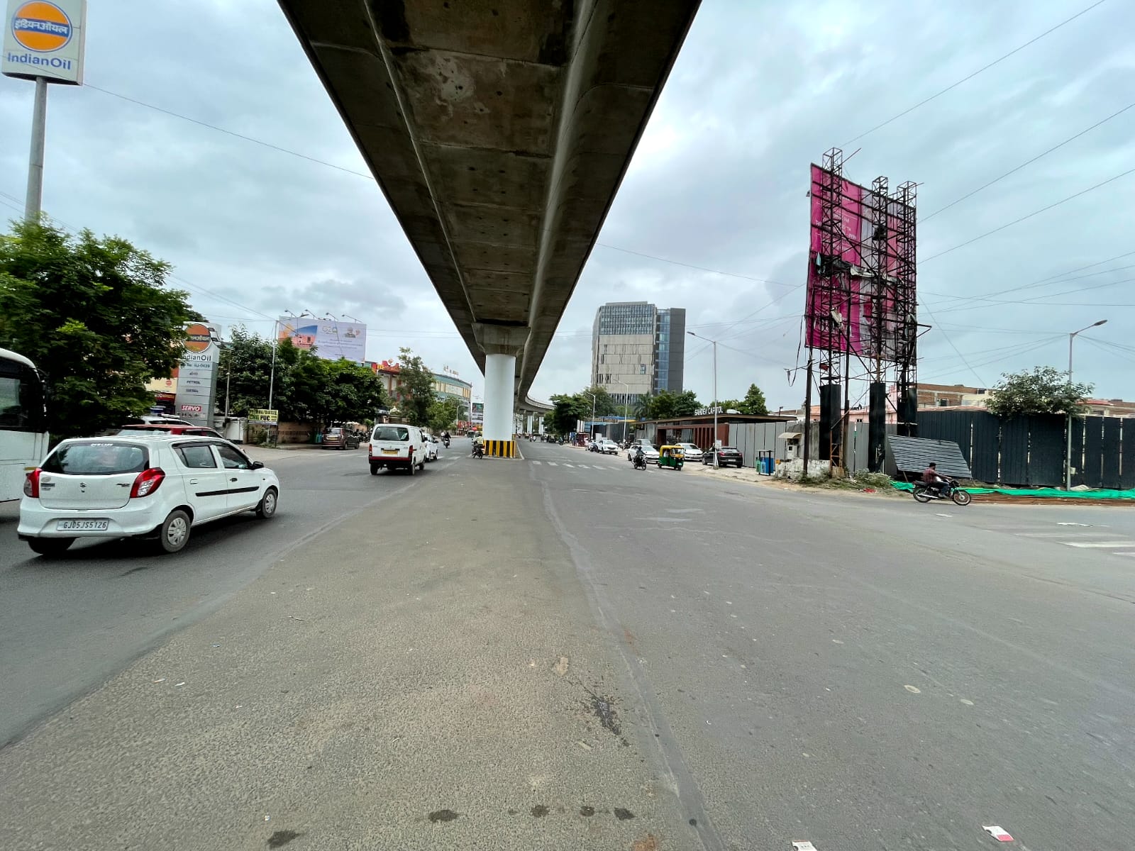3140 Sq. Ft. Commercial Office for Rent in Memnagar/gurukul Ahmedabad - Media 5