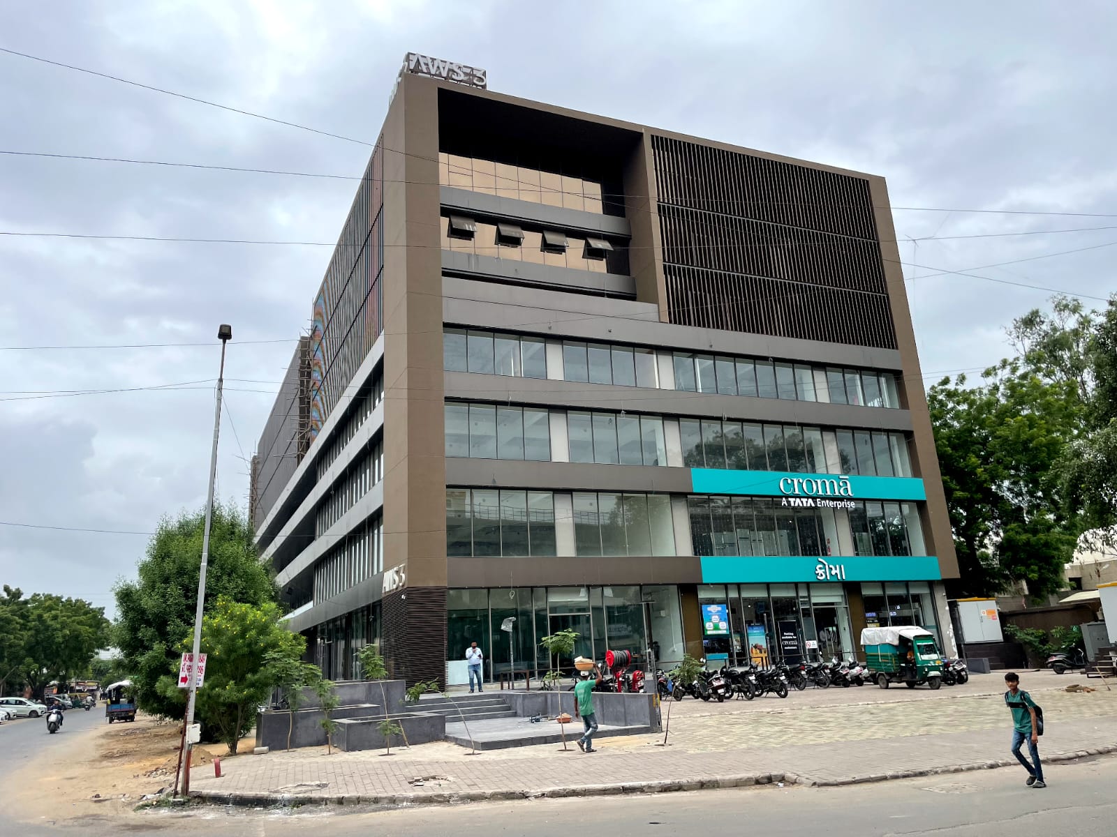 3140 Sq. Ft. Commercial Office for Rent in Memnagar/gurukul Ahmedabad - Media 3