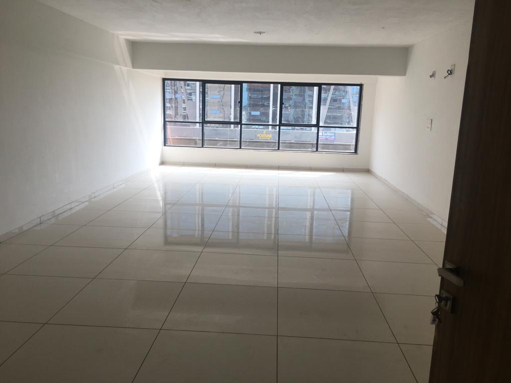1100 Sq. Ft. Commercial Office for Rent in Science City Ahmedabad