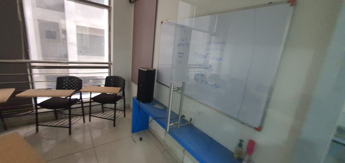 878 Sq. Ft. Commercial Office for Rent in Navrangpura Ahmedabad - Media 8