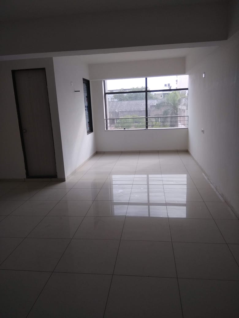 700 Sq. Ft. Commercial Office for Rent in Navrangpura Ahmedabad - Media 5