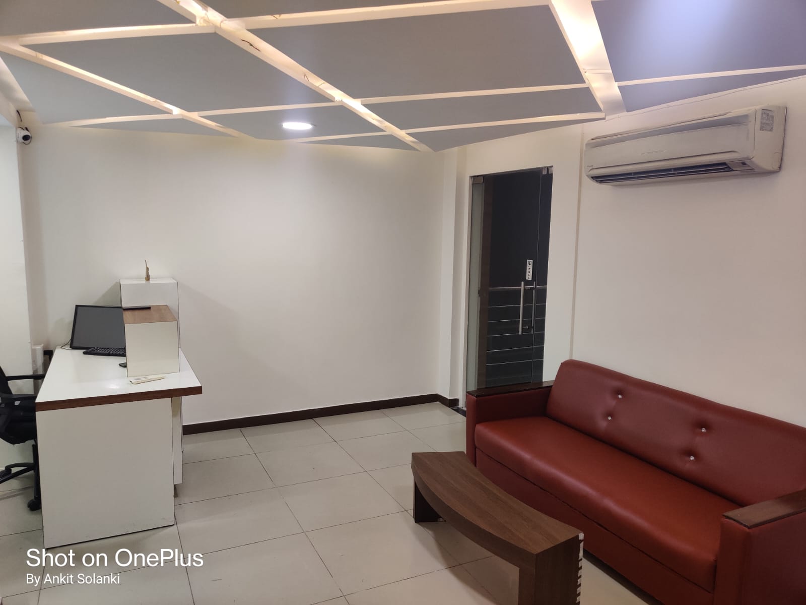 7000 Sq. Ft. Commercial Office for Rent in Vastrapur Ahmedabad - Media 11