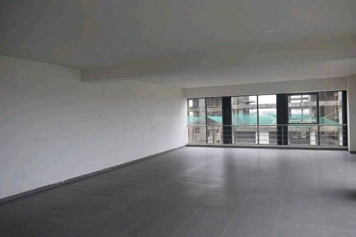 2150 Sq. Ft. Commercial Office for Rent in Gota Ahmedabad - Media 3