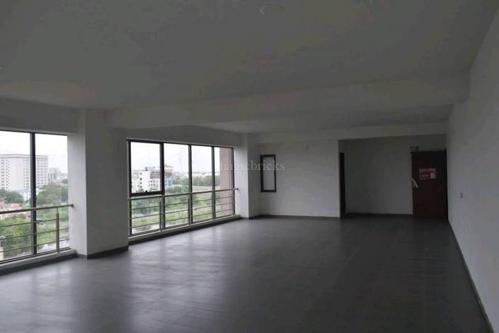 2150 Sq. Ft. Commercial Office for Rent in Gota Ahmedabad - Media 5