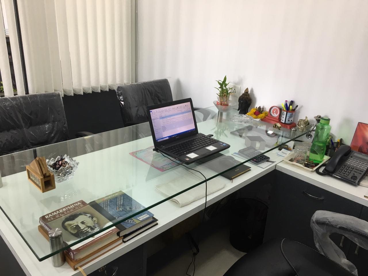 Office Commercial Office for Rent in Ashram Road Ahmedabad - Media 18