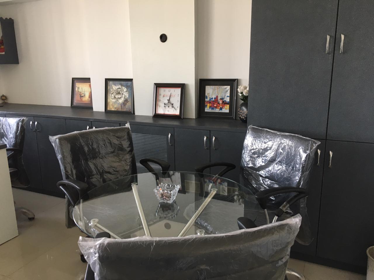 Office Commercial Office for Rent in Ashram Road Ahmedabad - Media 8