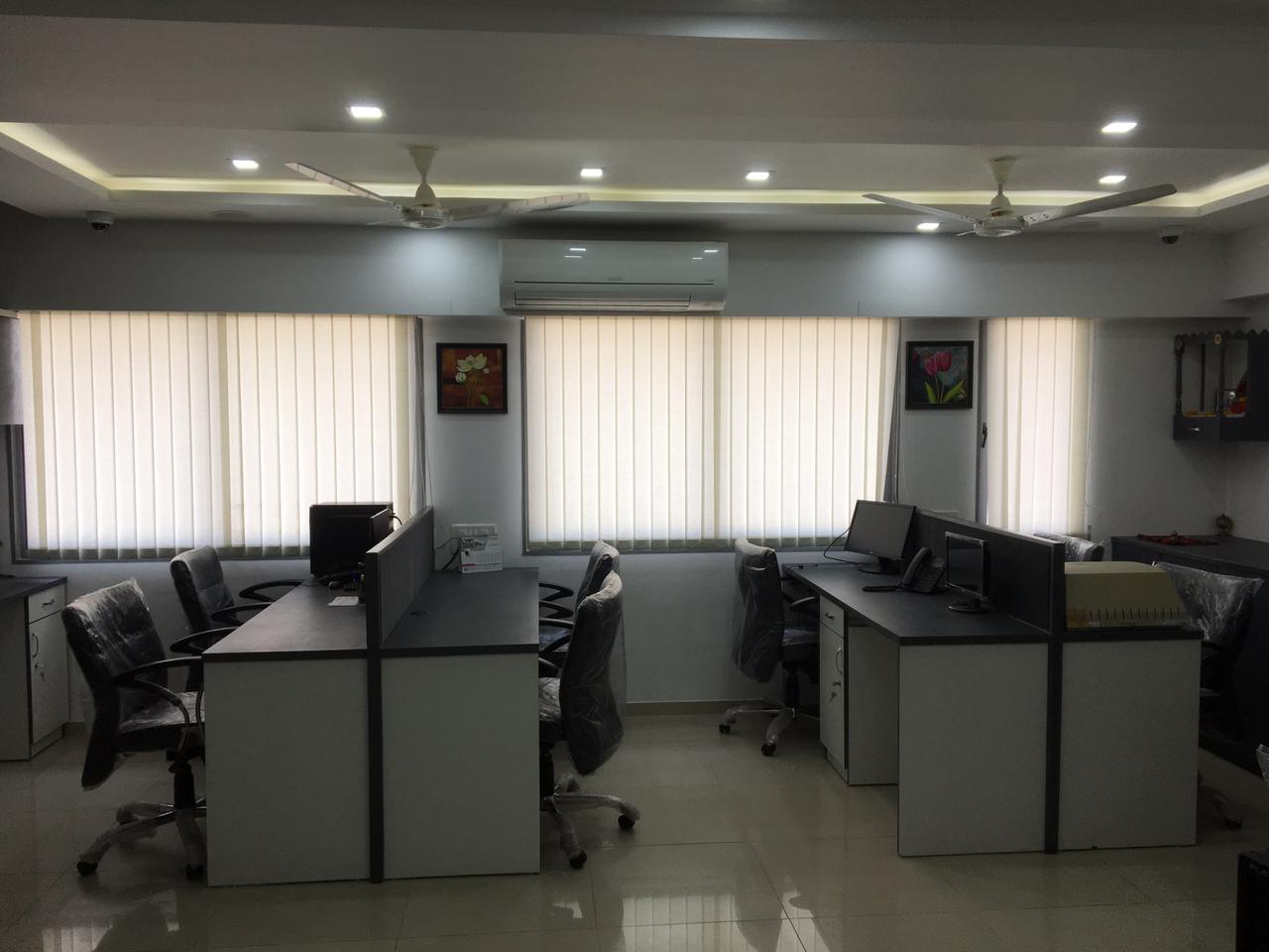 Office Commercial Office for Rent in Ashram Road Ahmedabad - Media 2