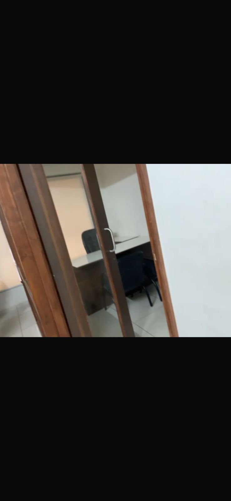 440 Sq. Ft. Commercial Office for Rent in Ashram Road Ahmedabad - Media 3