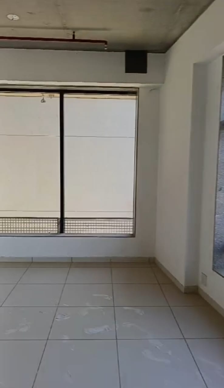 Office Commercial Office for Rent in Ashram Road Ahmedabad - Media 4