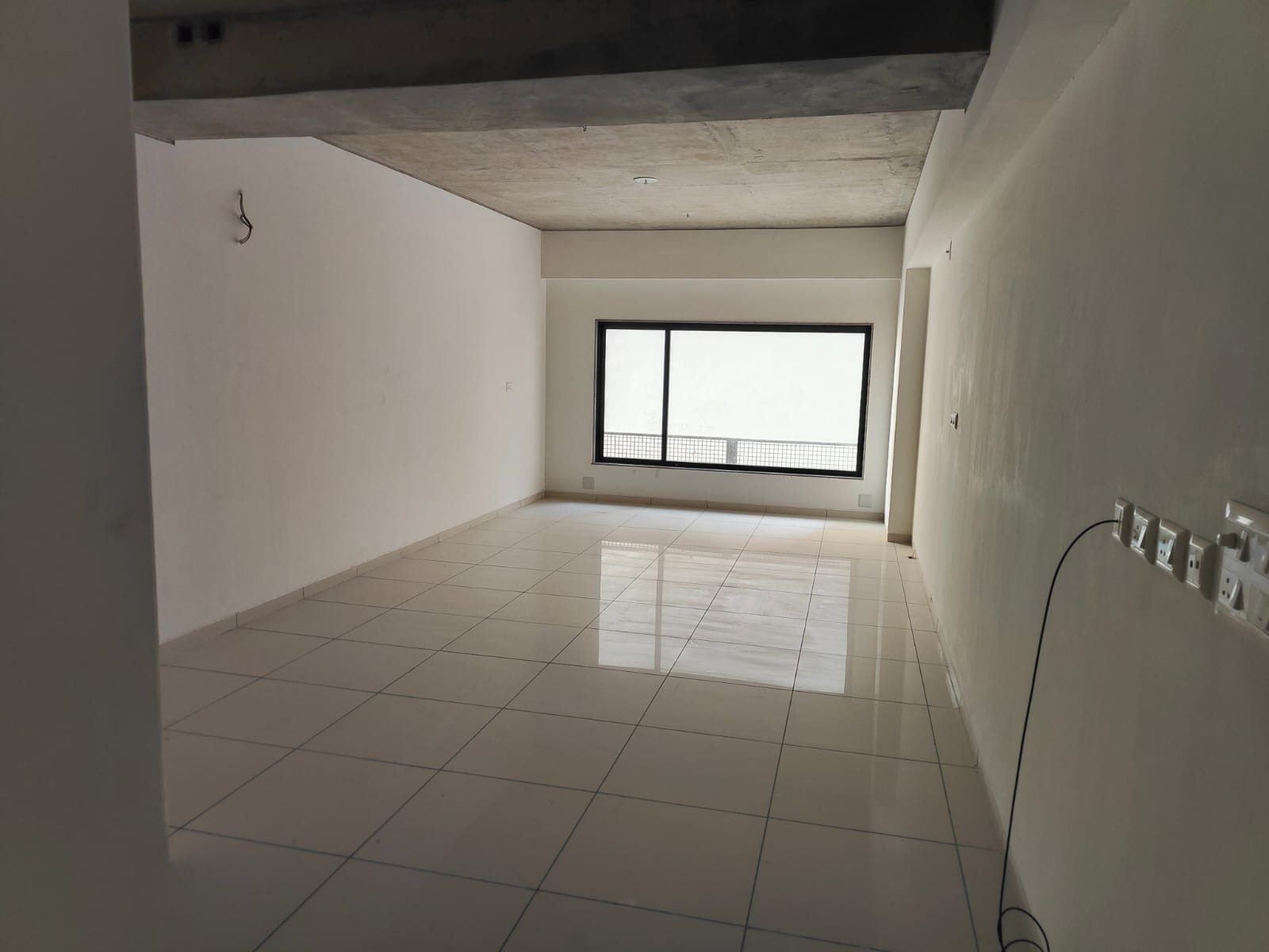720 Sq. Ft. Commercial Office for Rent in Ashram Road Ahmedabad - Media 8