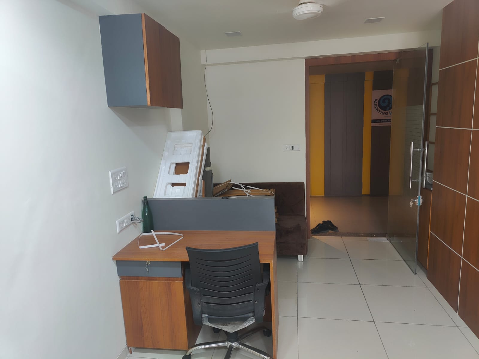 700 Sq. Ft. Commercial Office for Rent in Ashram Road Ahmedabad - Media 9