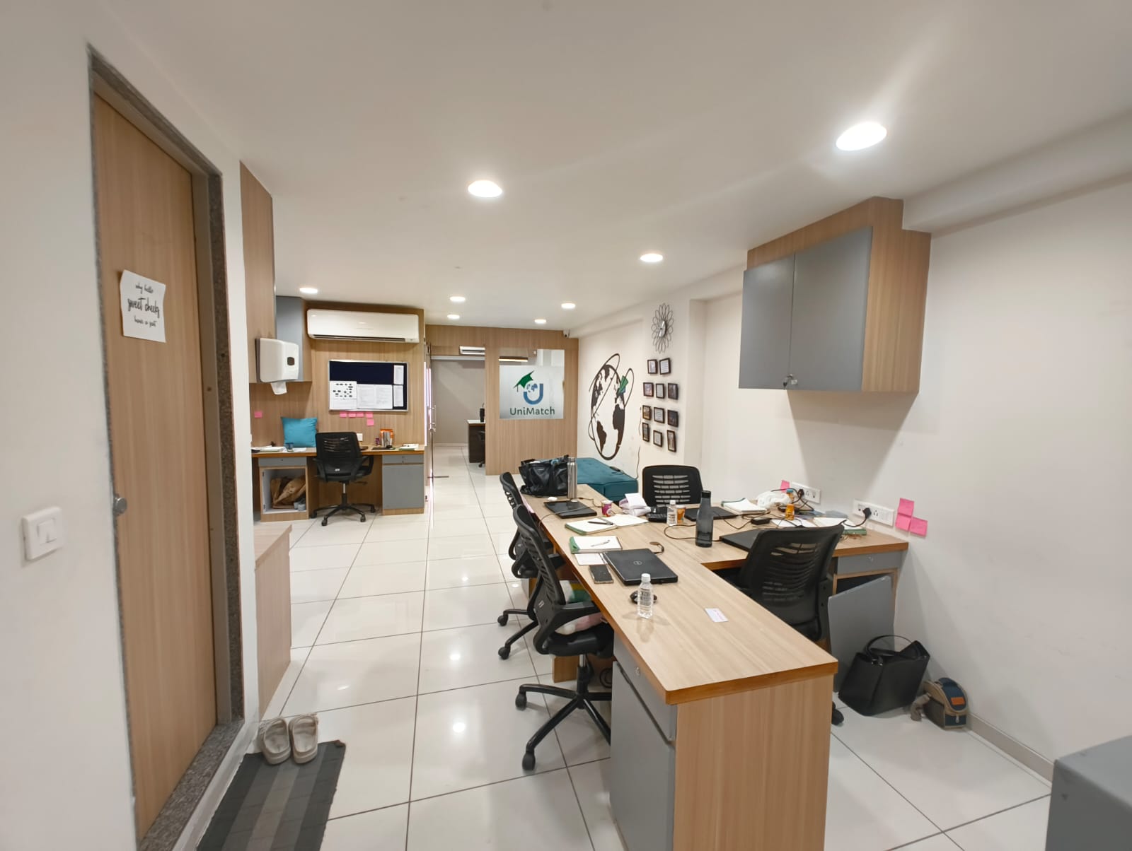 1360 Sq. Ft. Commercial Office for Rent in Ashram Road Ahmedabad - Media 8