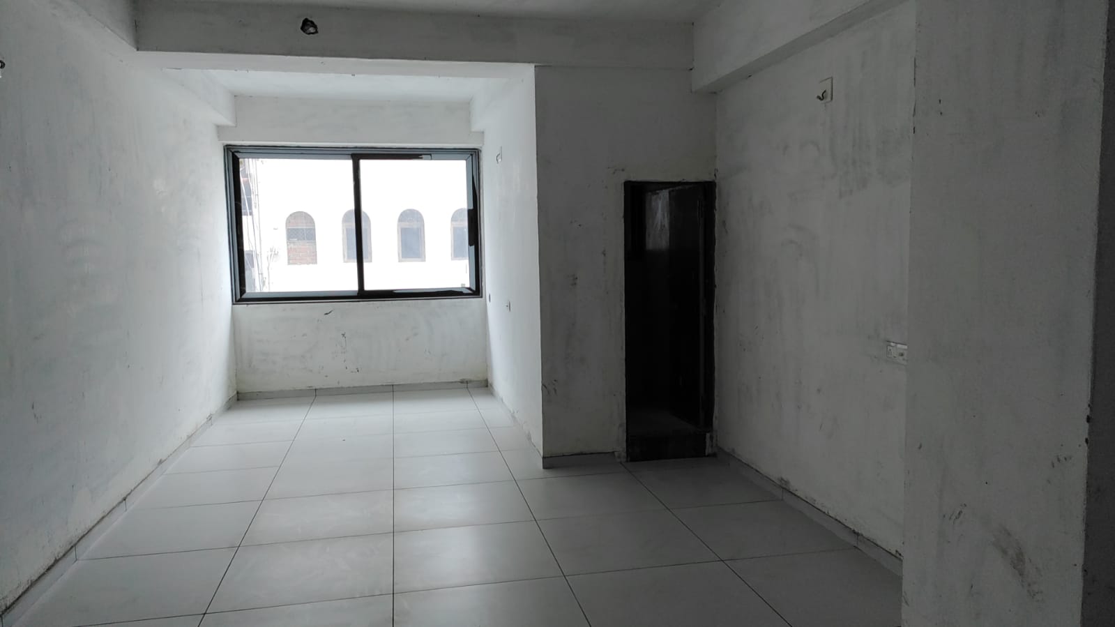 774 Sq. Ft. Commercial Office for Rent in Cg Road Ahmedabad - Media 10