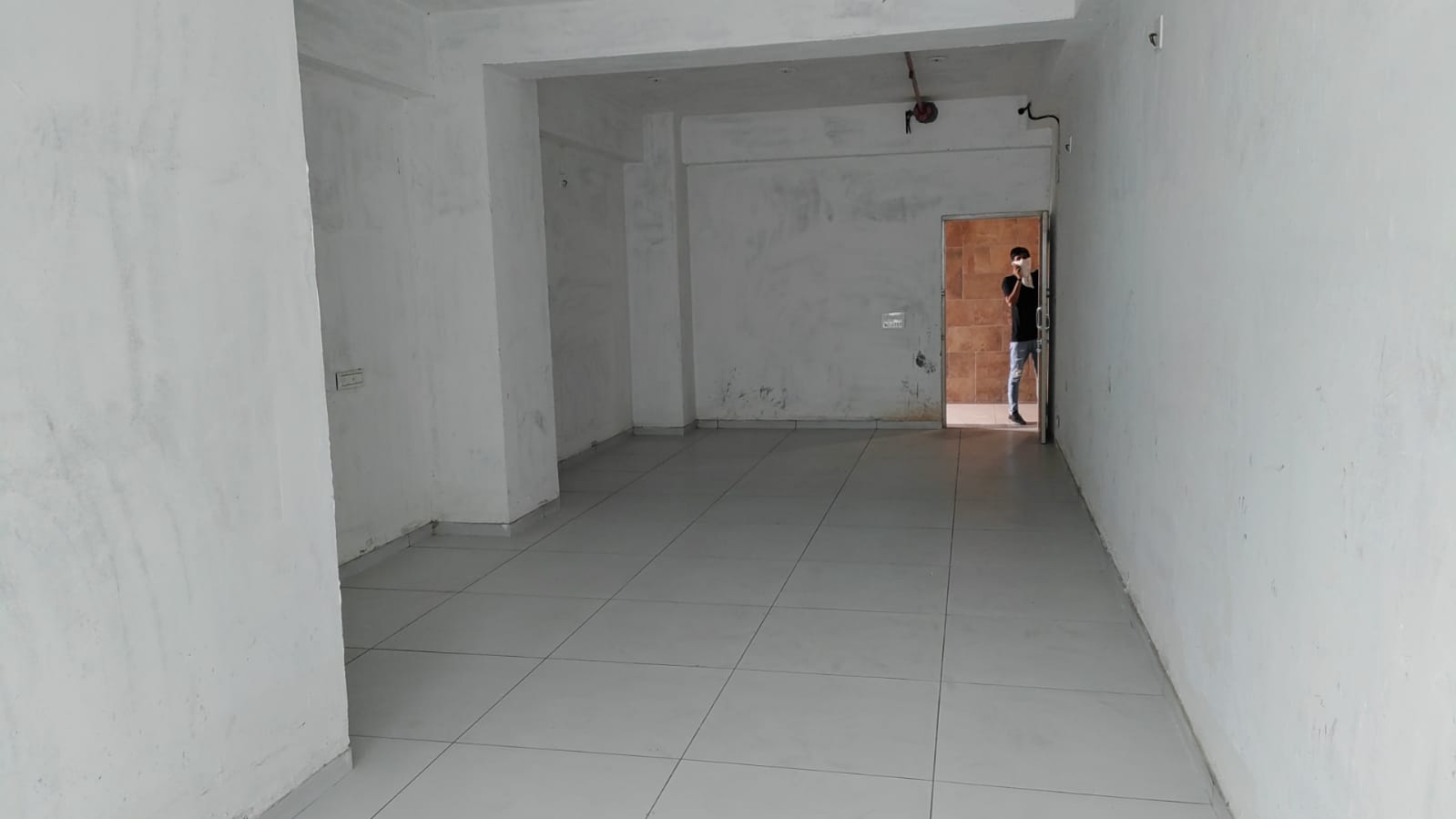 774 Sq. Ft. Commercial Office for Rent in Cg Road Ahmedabad - Media 11