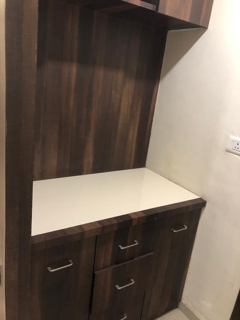 777 Sq. Ft. Commercial Office for Rent in Vastrapur Ahmedabad - Media 3