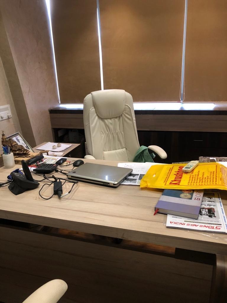777 Sq. Ft. Commercial Office for Rent in Vastrapur Ahmedabad - Media 10
