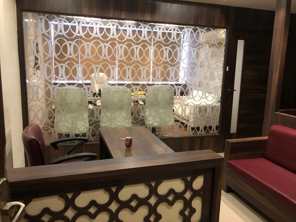 777 Sq. Ft. Commercial Office for Rent in Vastrapur Ahmedabad