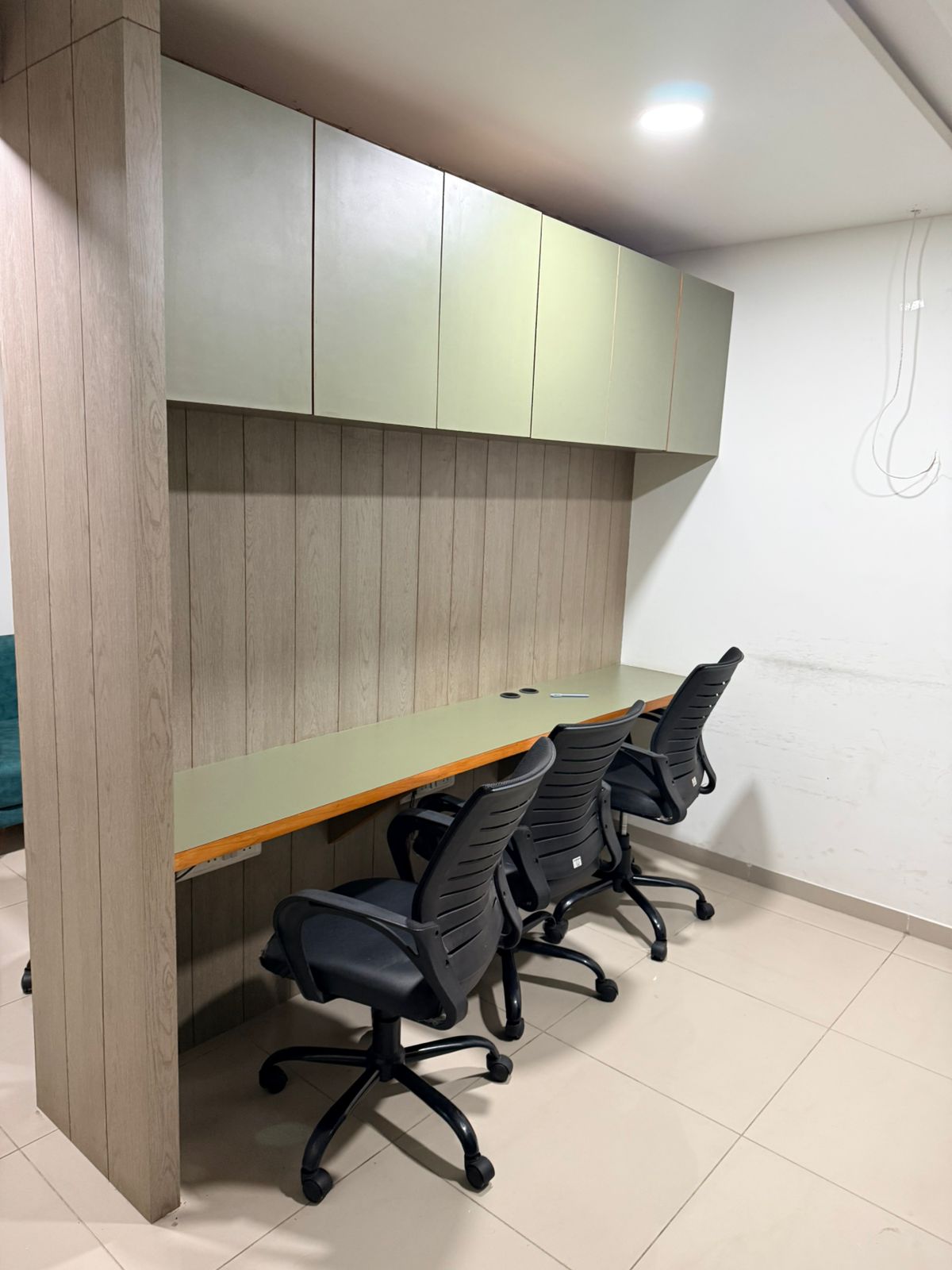 1276 Sq. Ft. Commercial Office for Rent in Vastrapur Ahmedabad - Media 12