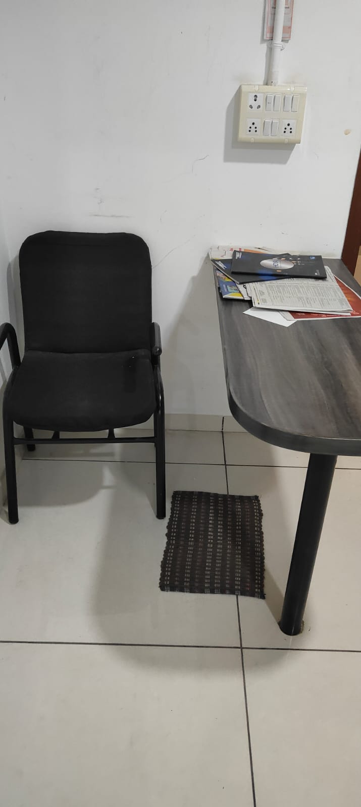 741 Sq. Ft. Commercial Office for Rent in Vastrapur Ahmedabad - Media 4