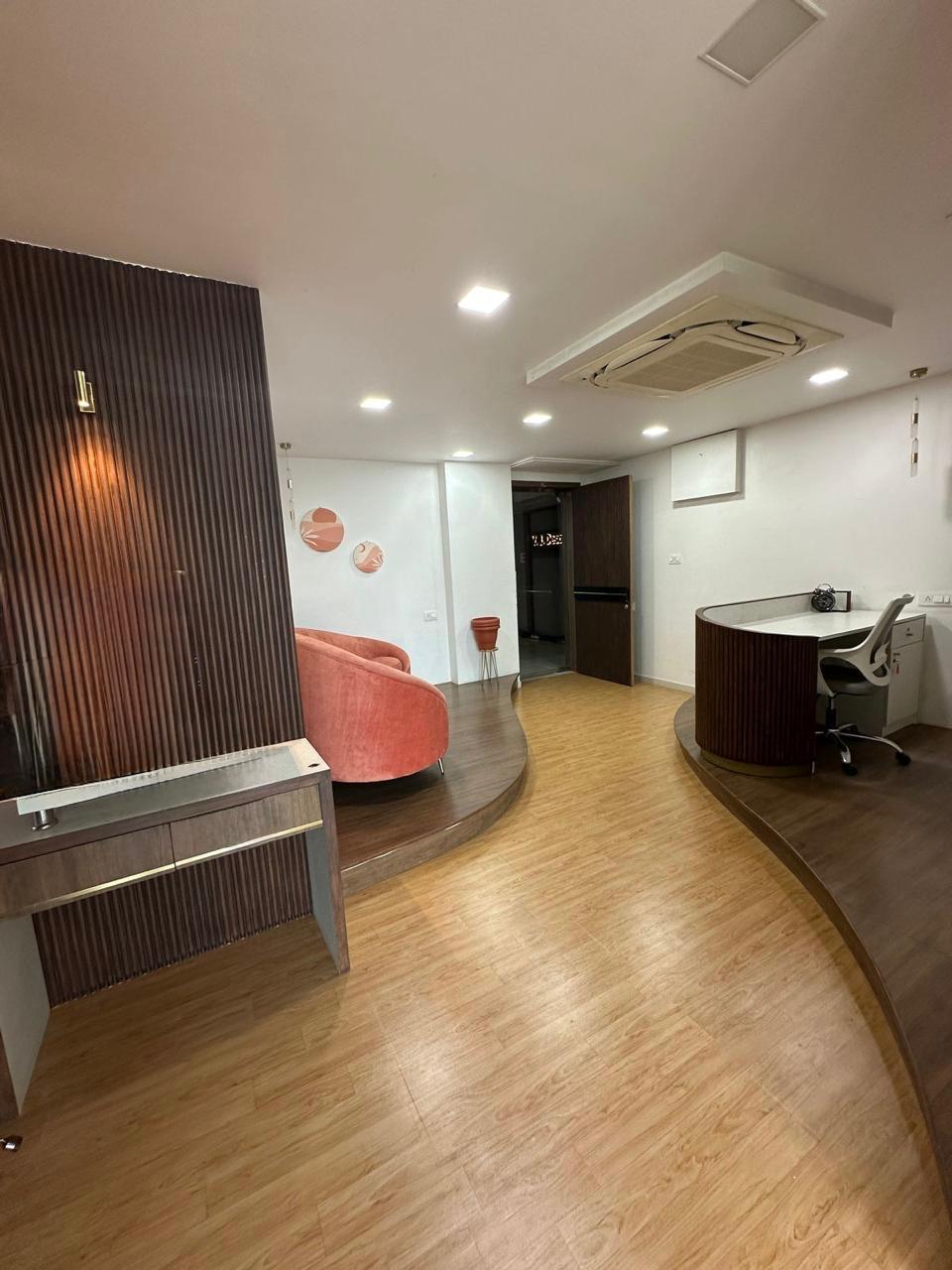 1273 Sq. Ft. Commercial Office for Rent in Vastrapur Ahmedabad - Media 2