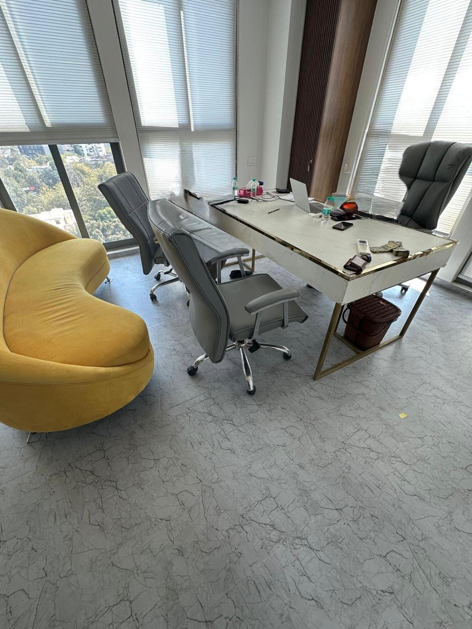 1273 Sq. Ft. Commercial Office for Rent in Vastrapur Ahmedabad