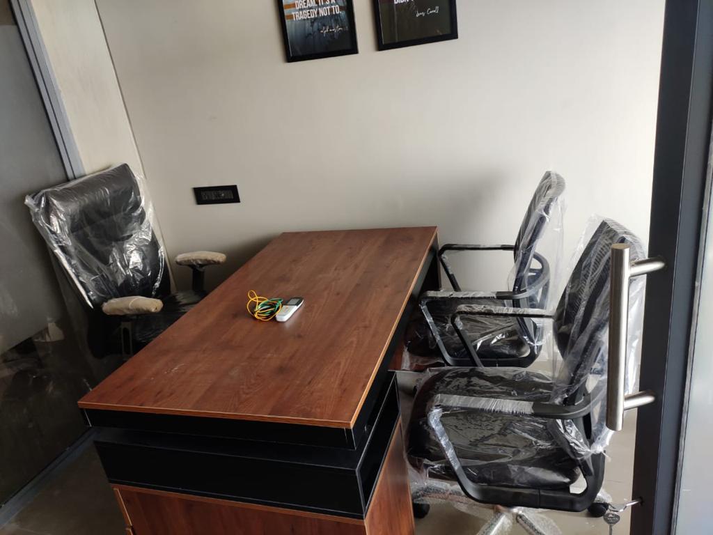 1170 Sq. Ft. Commercial Office for Rent in Cg Road Ahmedabad - Media 9