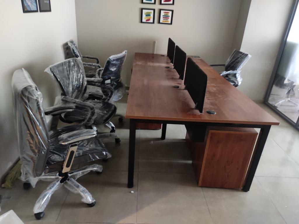 1170 Sq. Ft. Commercial Office for Rent in Cg Road Ahmedabad - Media 2