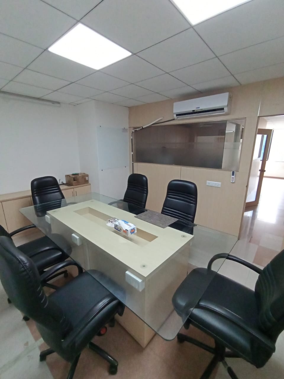 1650 Sq. Ft. Commercial Office for Rent in Sola Ahmedabad - Media 10