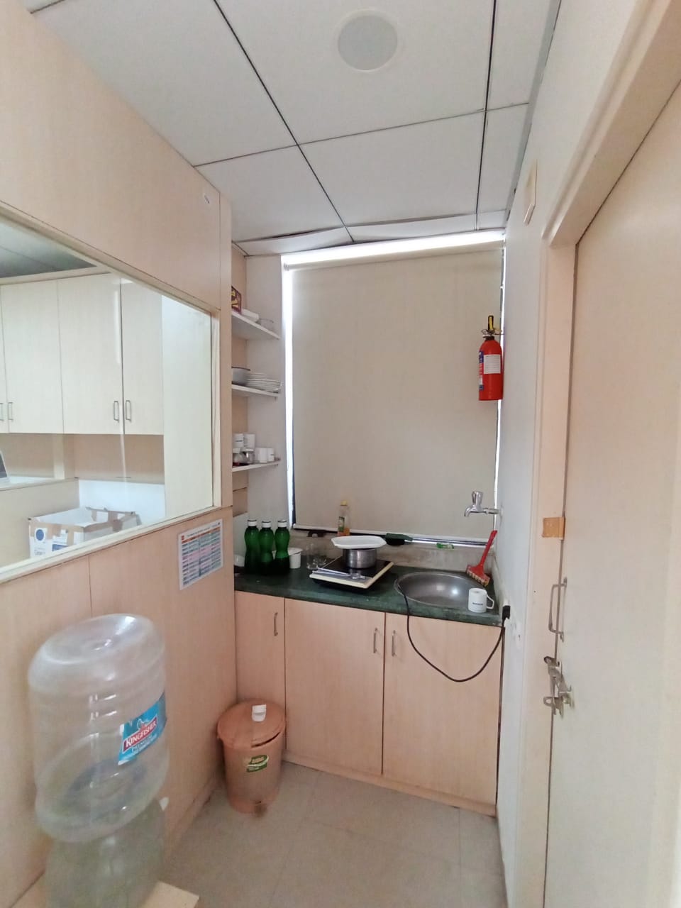 1650 Sq. Ft. Commercial Office for Rent in Sola Ahmedabad - Media 8