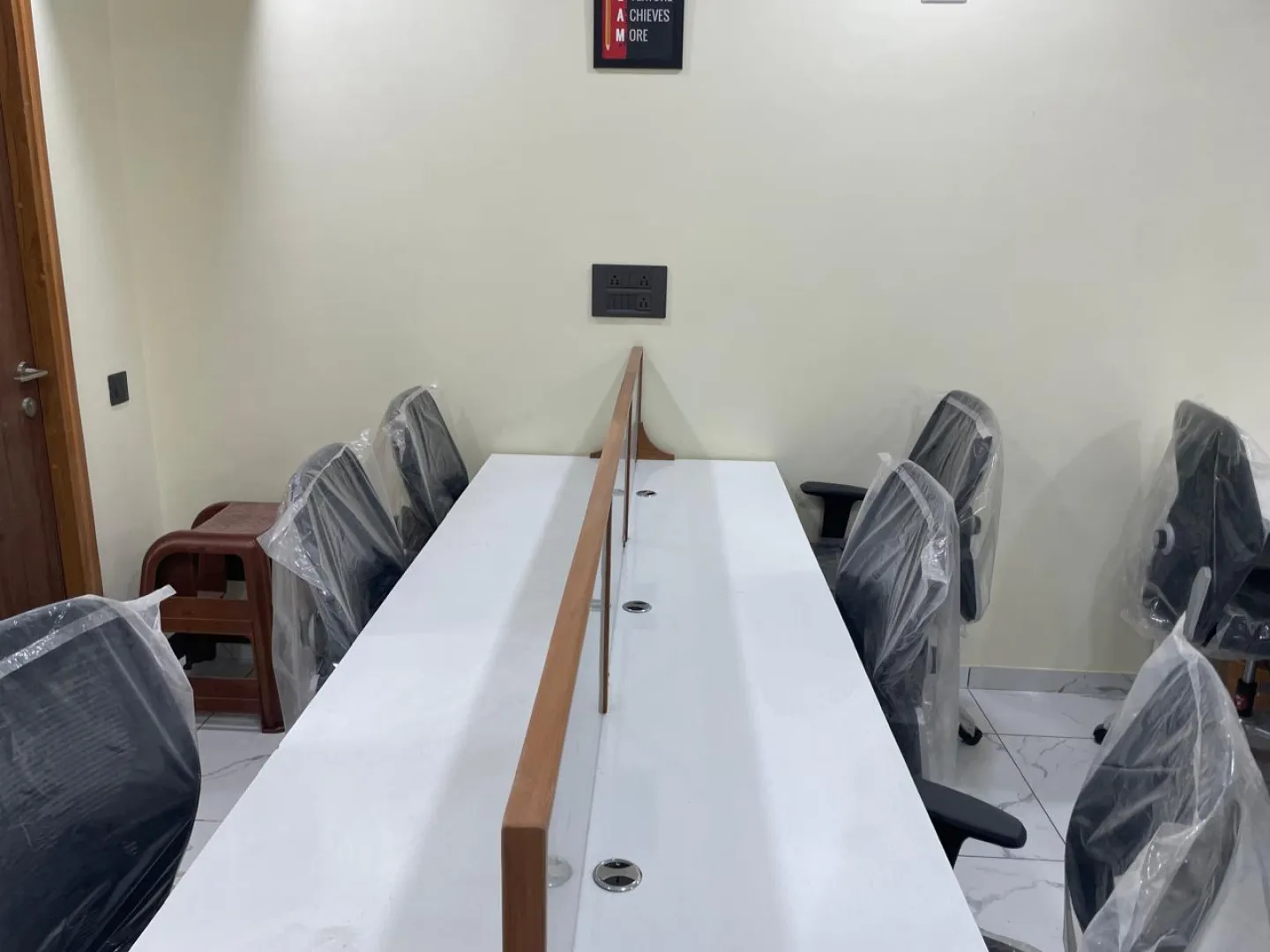 330 Sq. Ft. Commercial Office for Rent in Science City Ahmedabad - Media 5