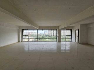 1645 Sq. Ft. Commercial Office for Rent in Vaishnodevi Ahmedabad - Media 5