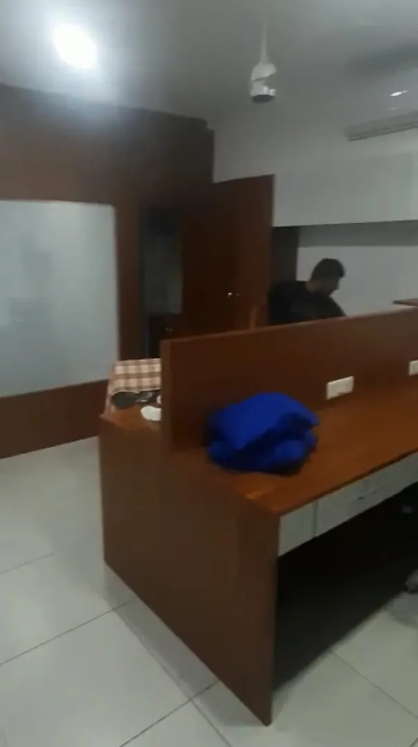 913 Sq. Ft. Commercial Office for Rent in Science City Ahmedabad