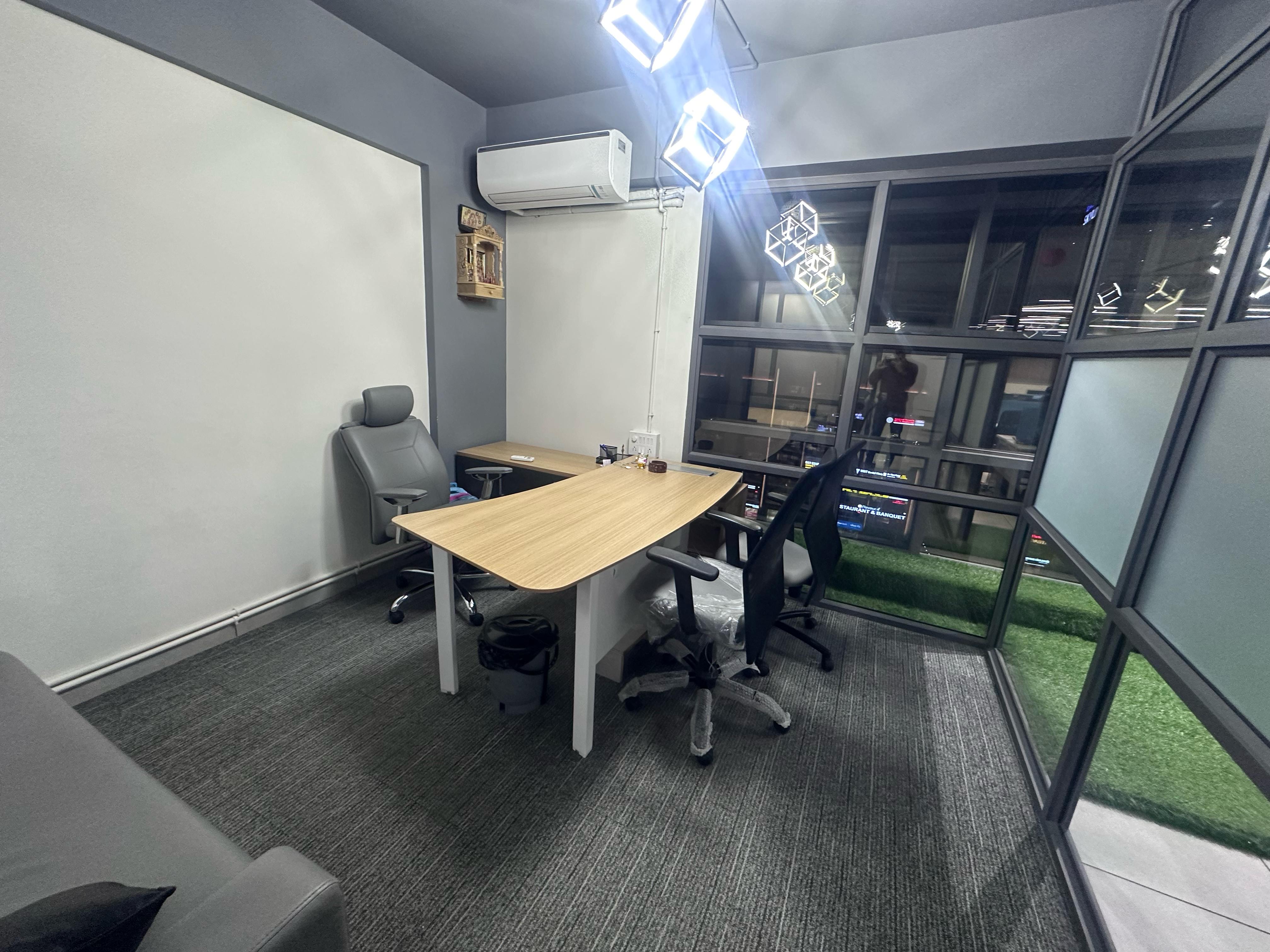 2222 Sq. Ft. Commercial Office for Rent in Science City Ahmedabad - Media 18