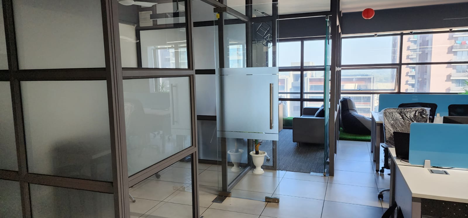 2222 Sq. Ft. Commercial Office for Rent in Science City Ahmedabad - Media 2