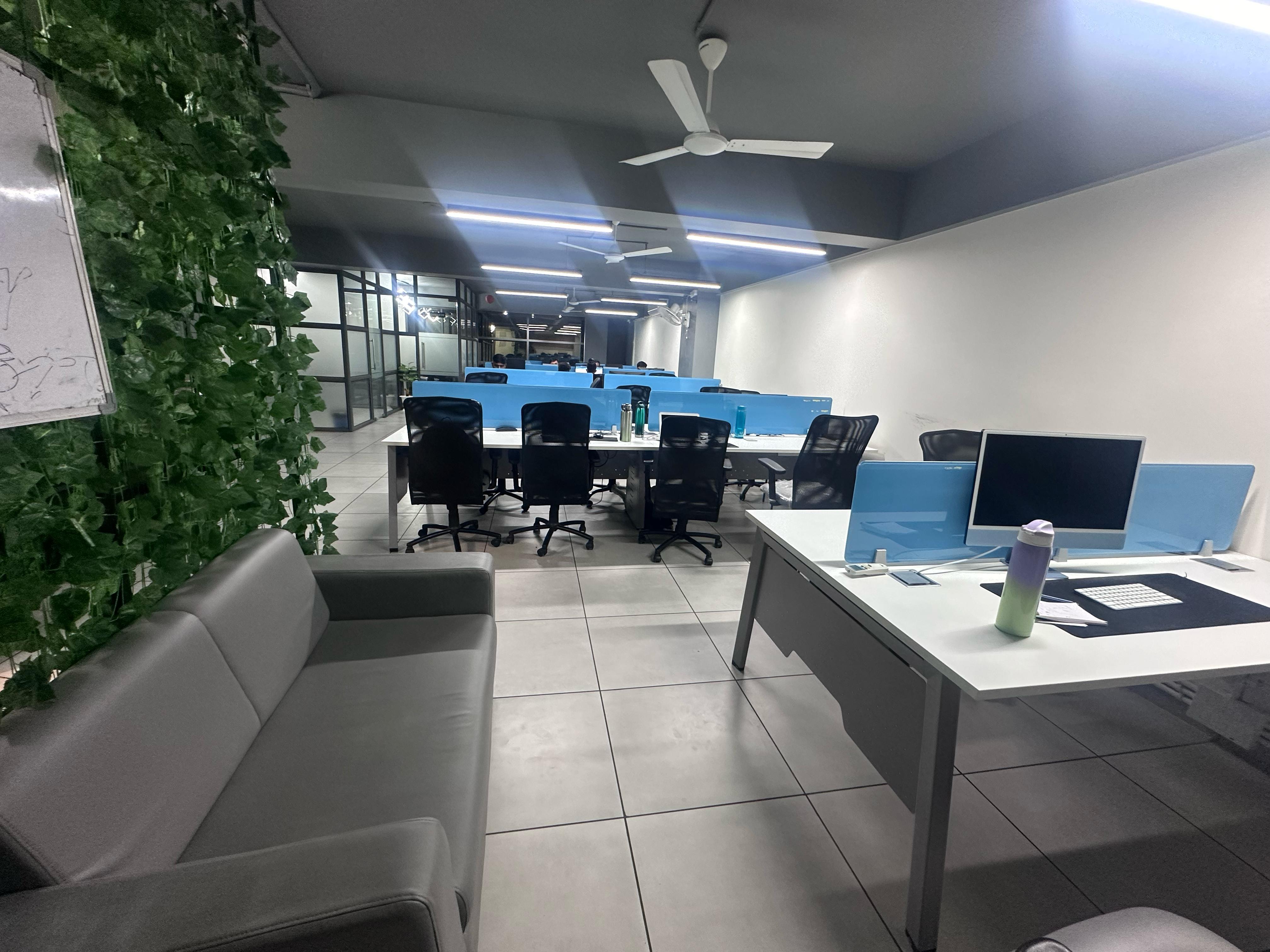 2222 Sq. Ft. Commercial Office for Rent in Science City Ahmedabad