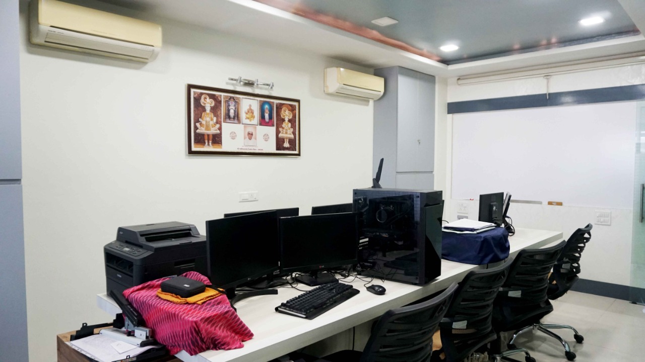 1511 Sq. Ft. Commercial Office for Rent in Sola Ahmedabad - Media 3