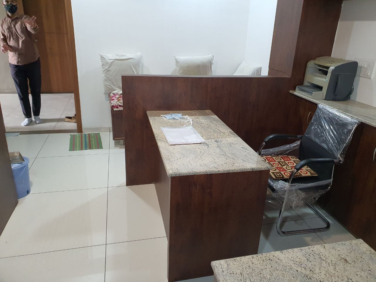 610 Sq. Ft. Commercial Office for Rent in Gota Ahmedabad - Media 8