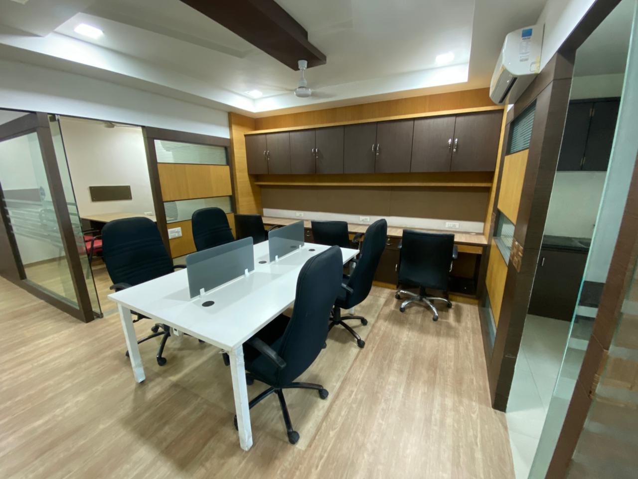 1441 Sq. Ft. Commercial Office for Rent in Sola Ahmedabad - Media 10