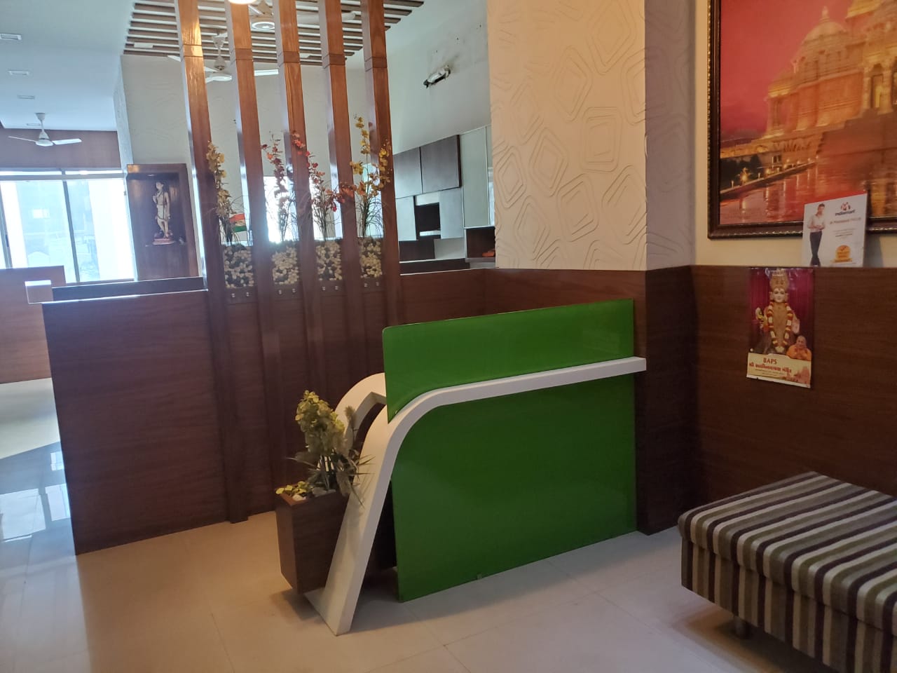 1600 Sq. Ft. Commercial Office for Rent in Sola Ahmedabad - Media 5