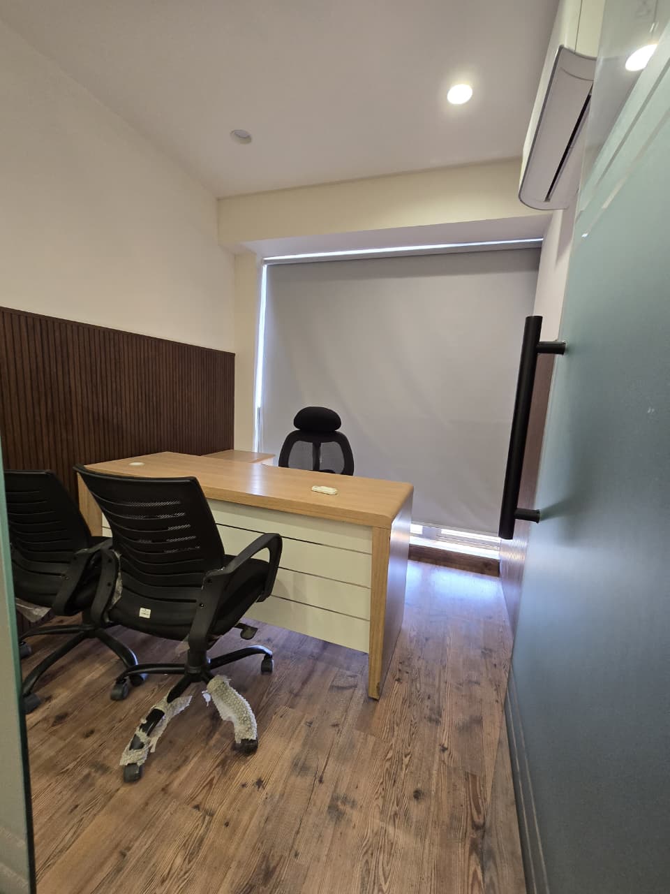 1763 Sq. Ft. Commercial Office for Rent in Gota Ahmedabad - Media 3